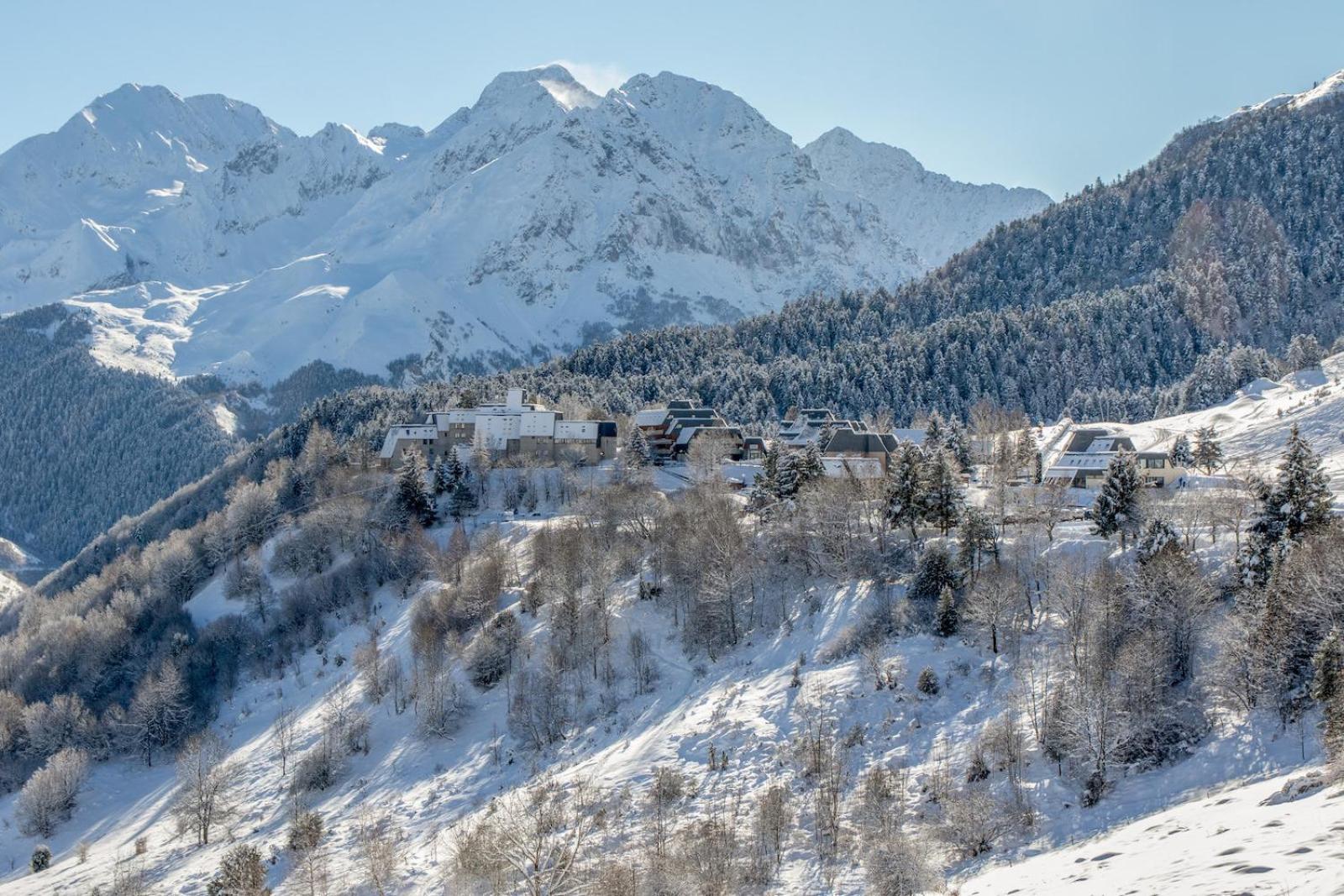Residence Les Gourgs Blancs - 80M Des Pistes Genos Exterior photo