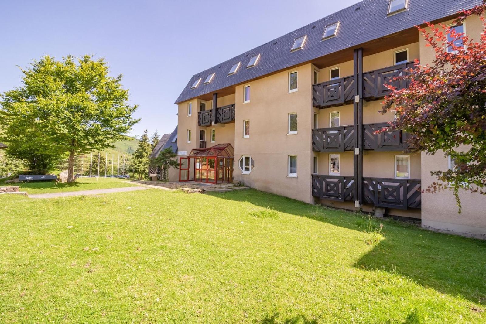 Residence Les Gourgs Blancs - 80M Des Pistes Genos Exterior photo
